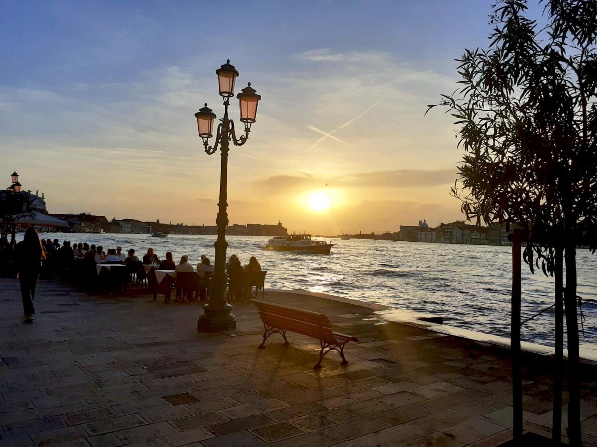 3 Windows On St Mark - Waterfront Apartment Venice Luaran gambar