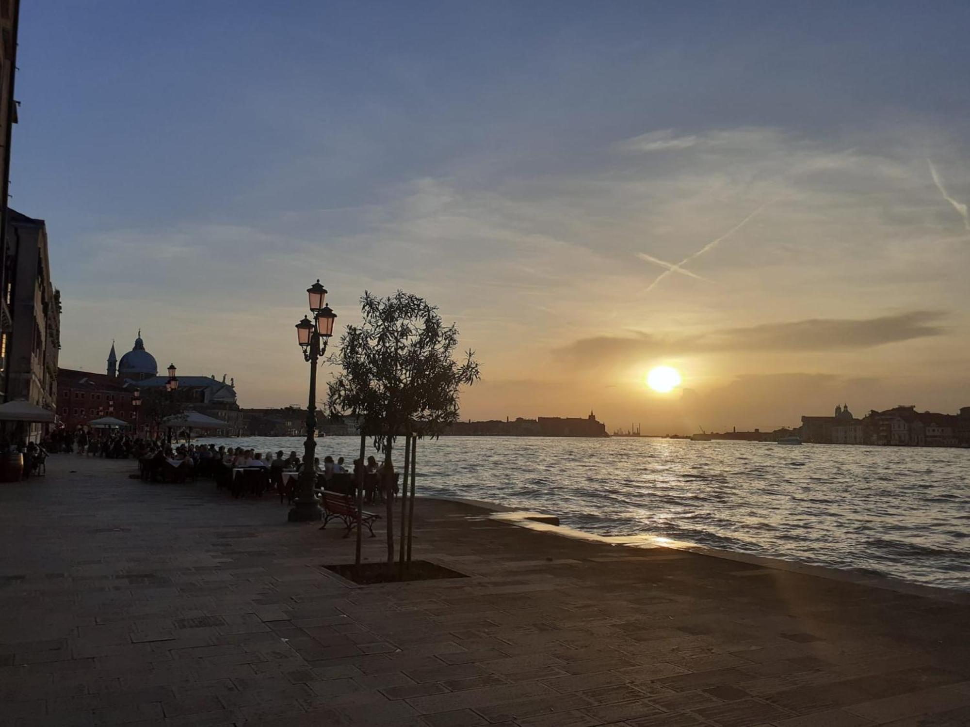 3 Windows On St Mark - Waterfront Apartment Venice Luaran gambar
